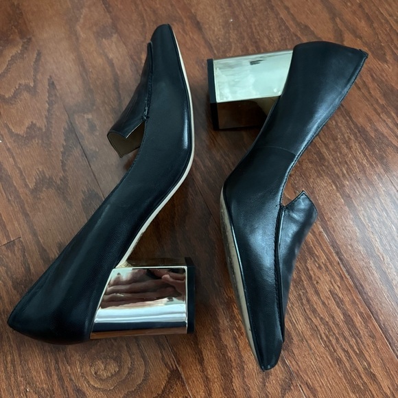 Karl Lagerfeld Black Leather Shoes with Block Gold Heels, 7.5 - Picture 3 of 7